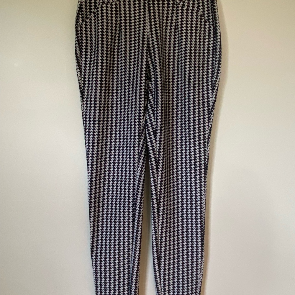 Houndstooth Skinny Pants